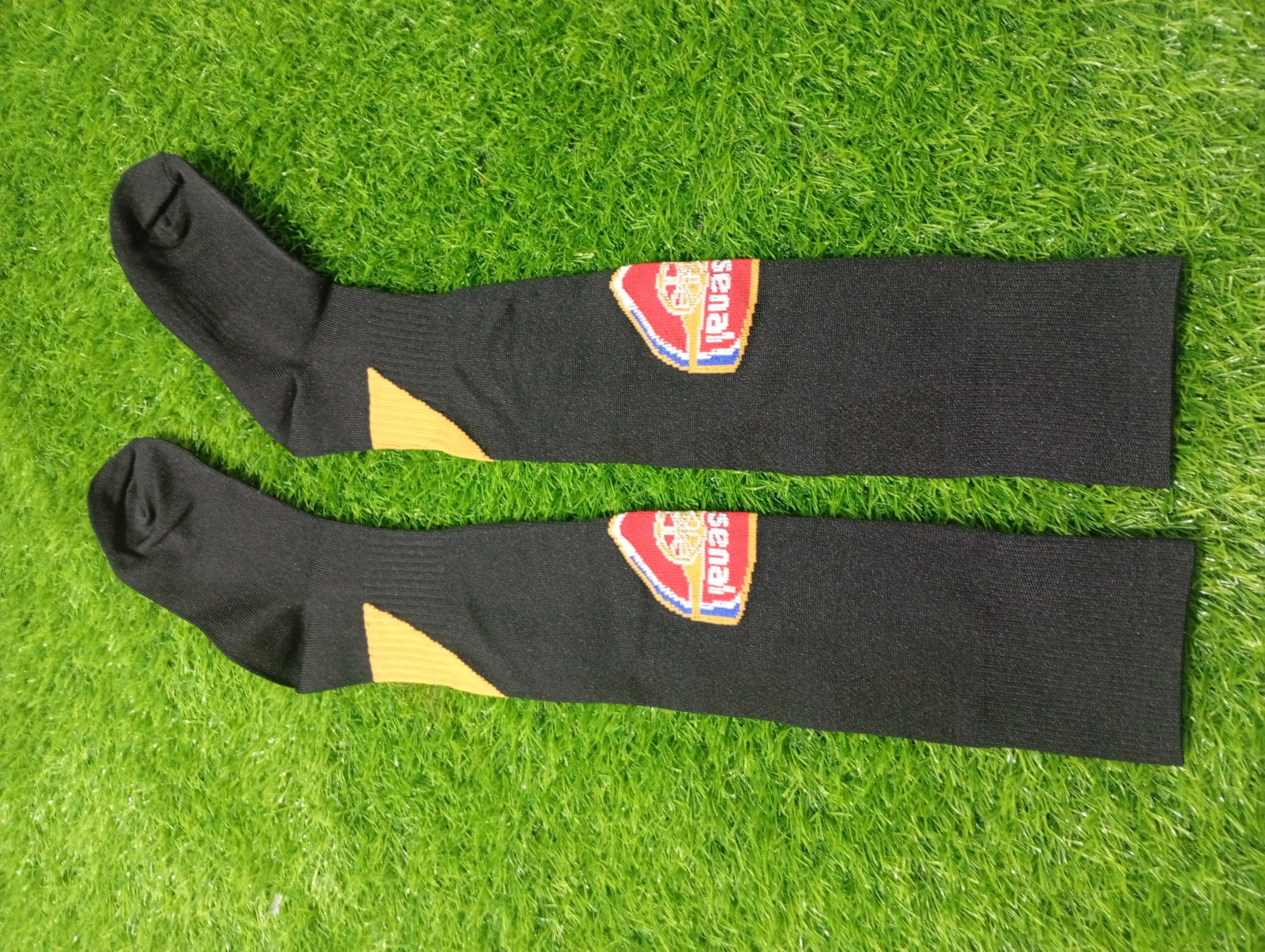 ARSENAL BLACK SOCKS