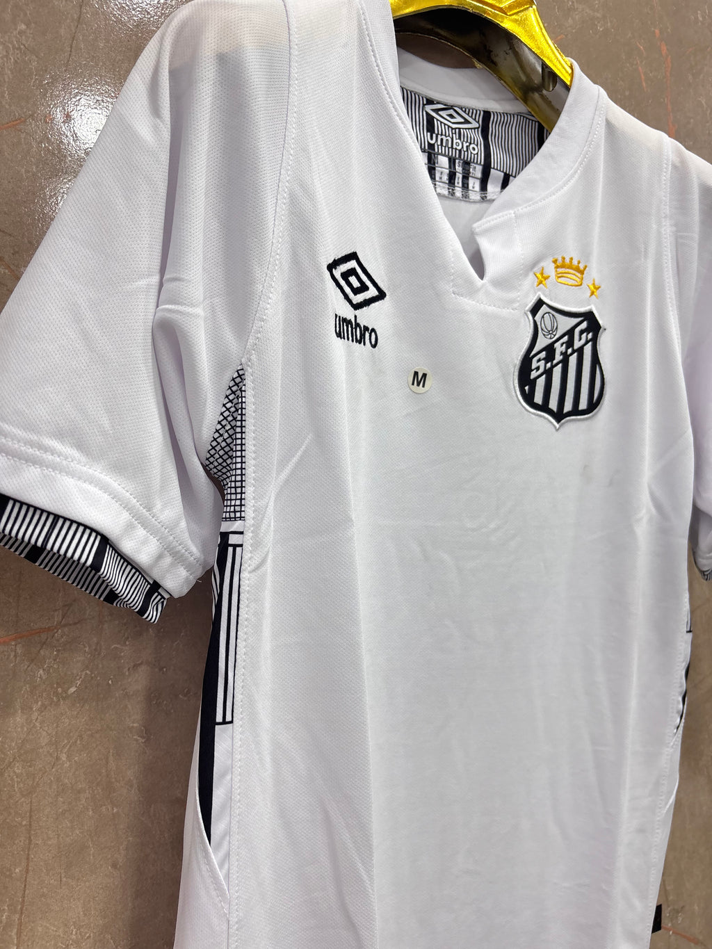 NEYMAR JR 10 SANTOS FC HOME SHIRT(EMBROIDED LOGO)