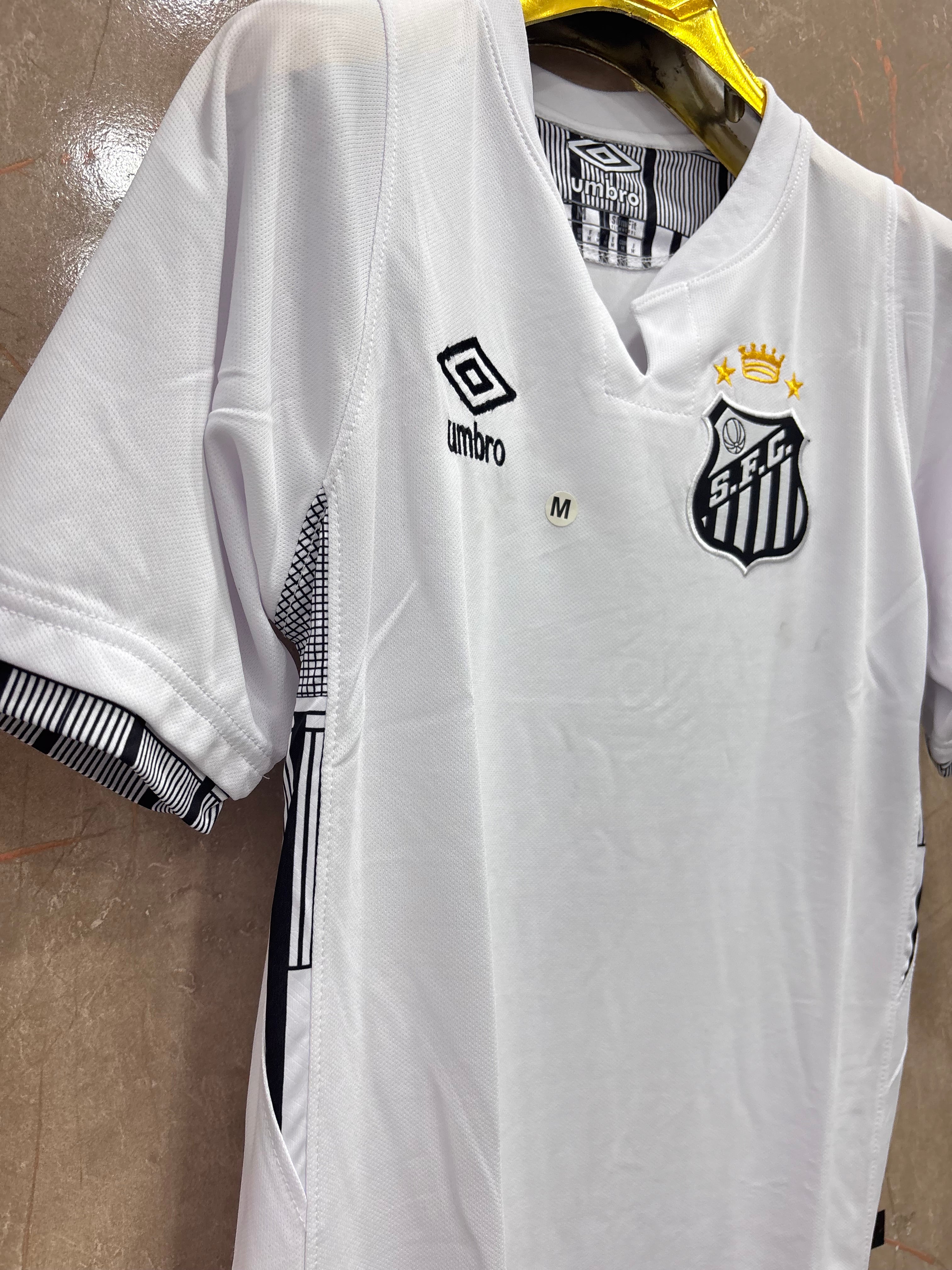 NEYMAR JR 10 SANTOS FC HOME SHIRT(EMBROIDED LOGO)