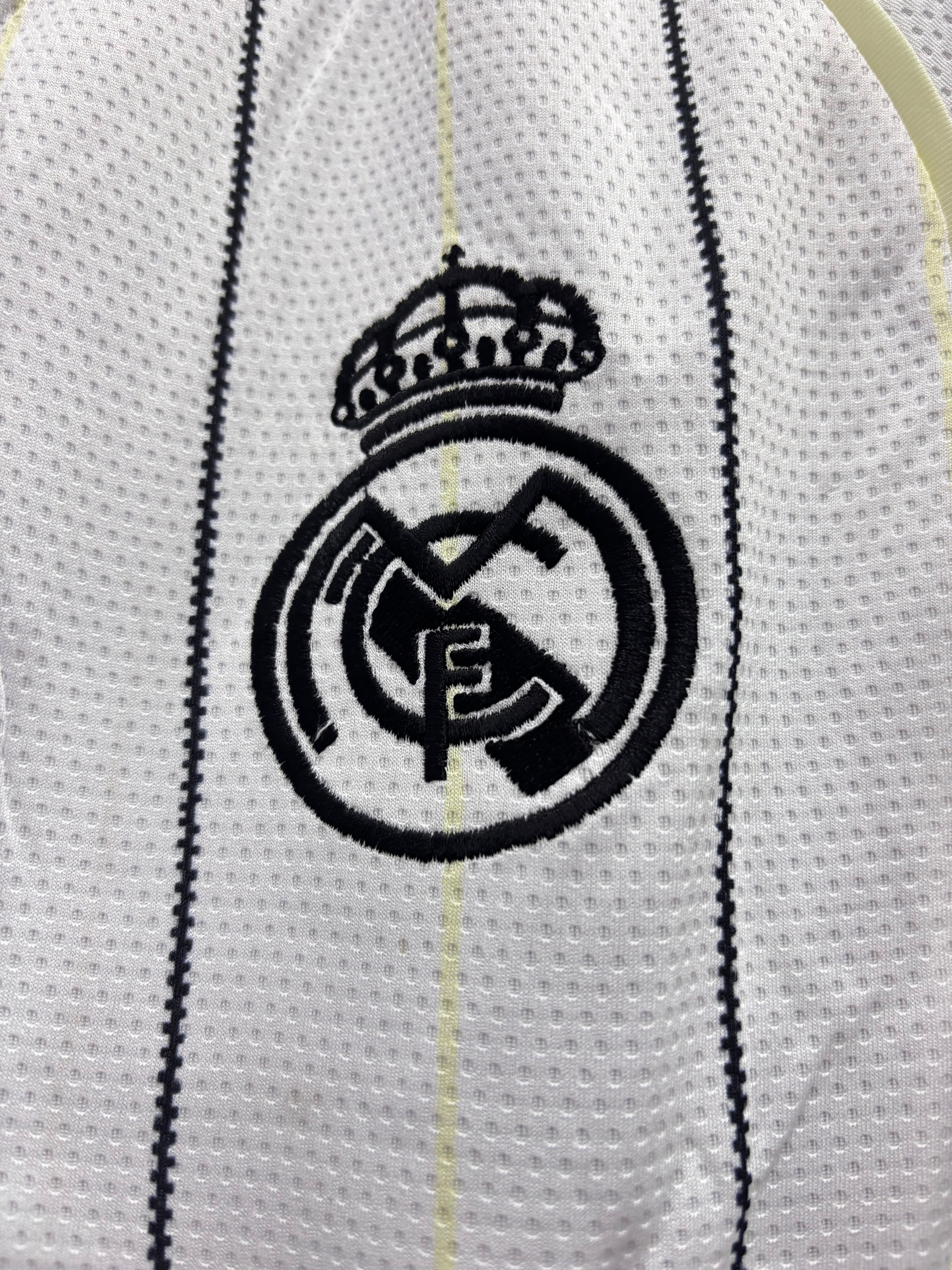 Real Madrid Us Pack 25/26 Adidas (EMBROIDED LOGO)
