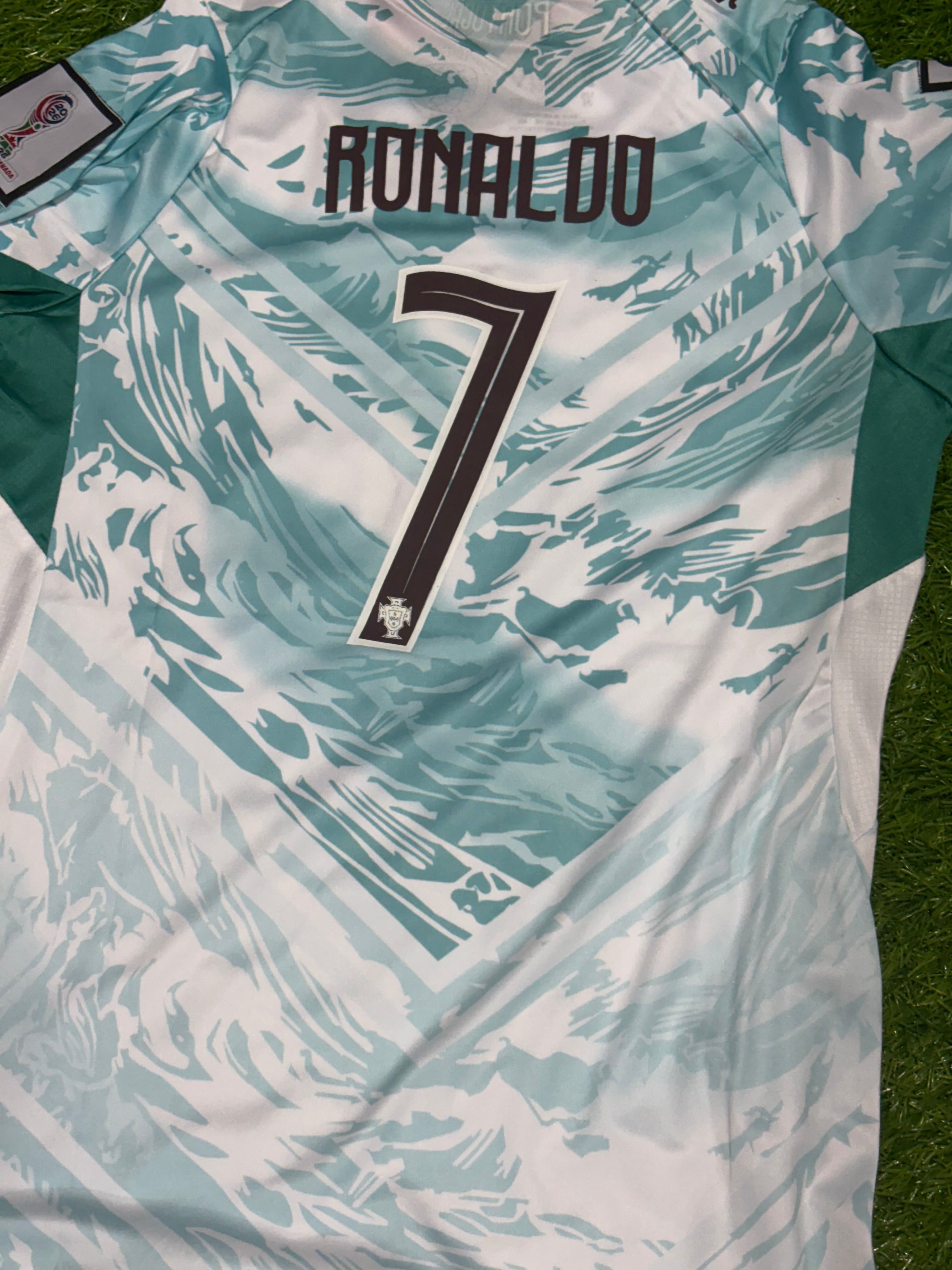RONALDO 7 PORTUGAL AWAY FIFA CUP KIDS KIT 2026 – Jersey Zone