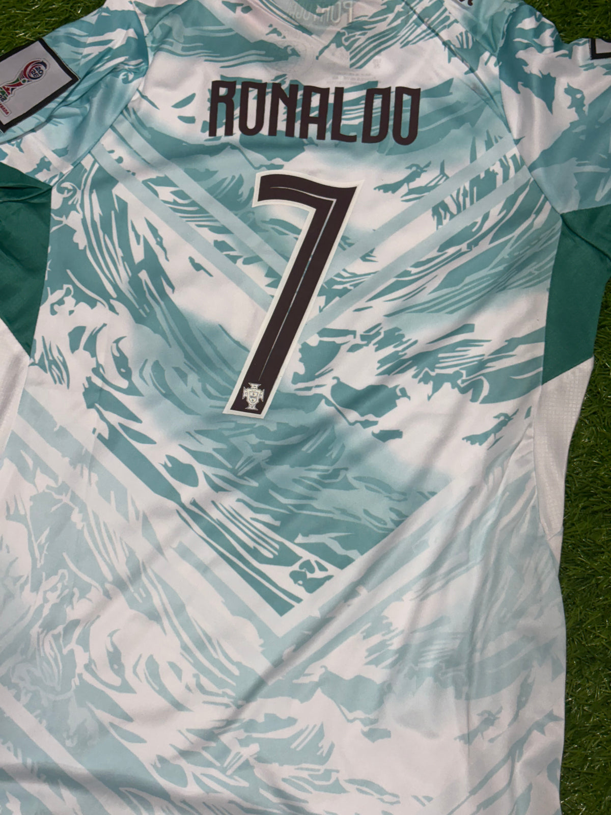 RONALDO 7 PORTUGAL AWAY FIFA CUP KIDS KIT 2026
