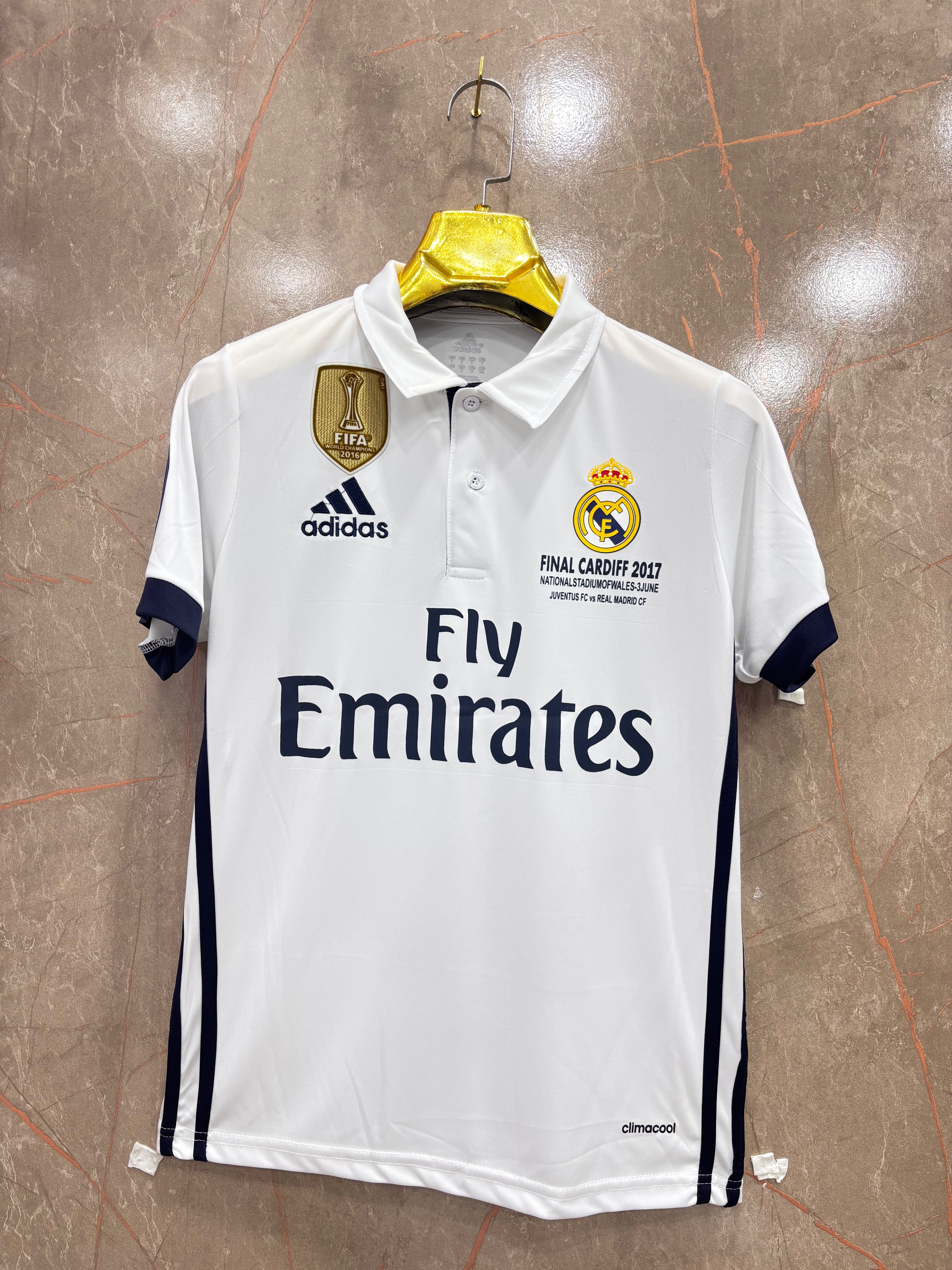 REAL MADRID HOME RONALDO 7 2017 FINAL SHIRT