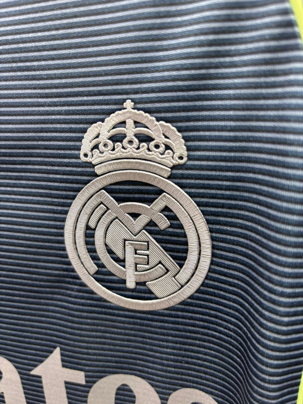 Real Madrid AWAY Shirt FULL SLEEVE 25/26 (PLAYER VERSION)