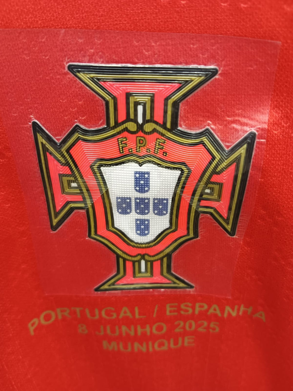PORTUGAL HOME RONALDO 7  ( PALYER VERSION LOGOS)