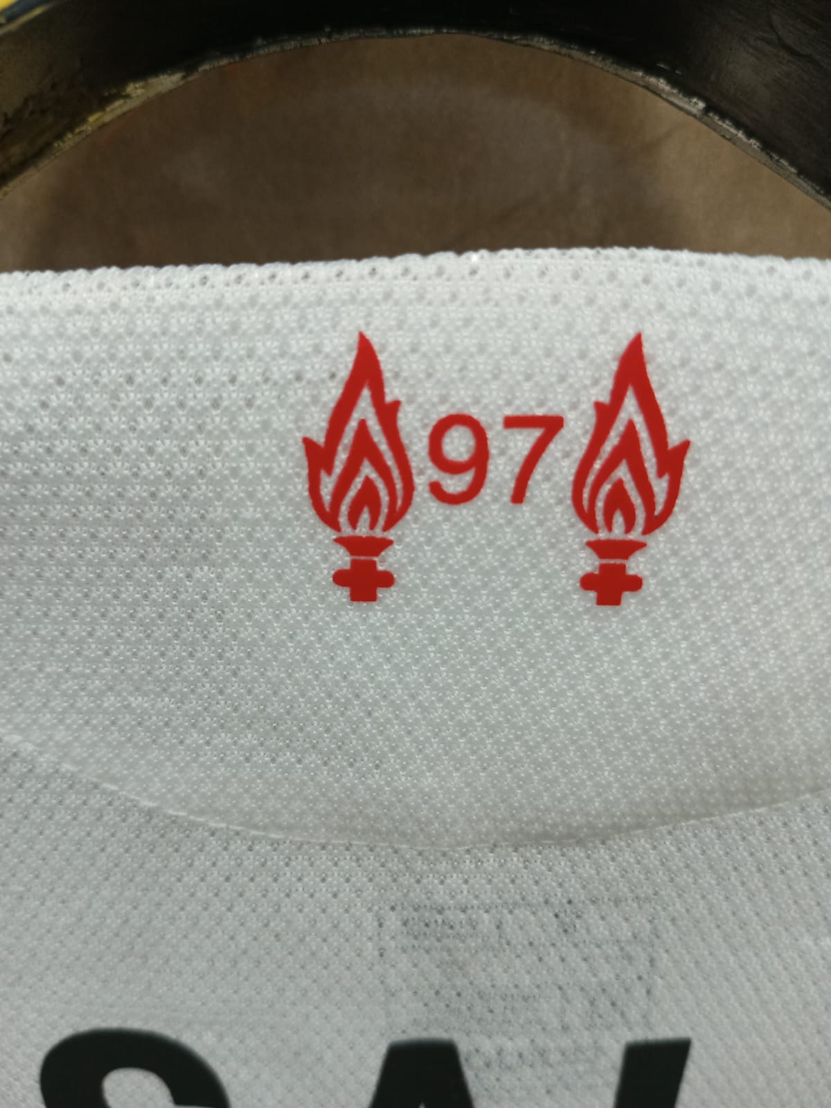 Liverpool Away shirt 25/26 (Embroided logo)