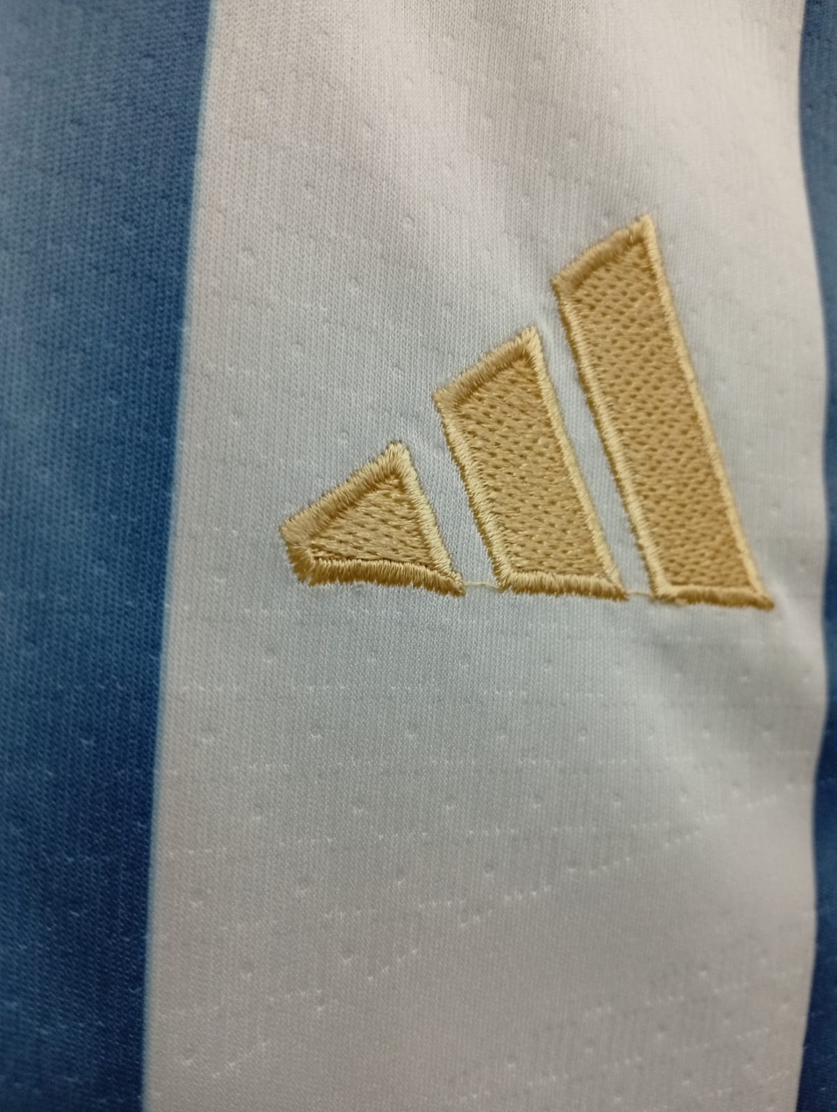 MESSI 10 ARGENTINA HOME FIFA CUP JERSEY (EMBROIDED LOGO)