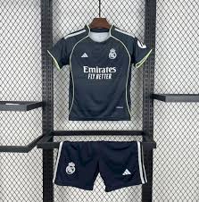 MBAPPE 10 REAL MADRID AWAY KIDS KIT 25/26