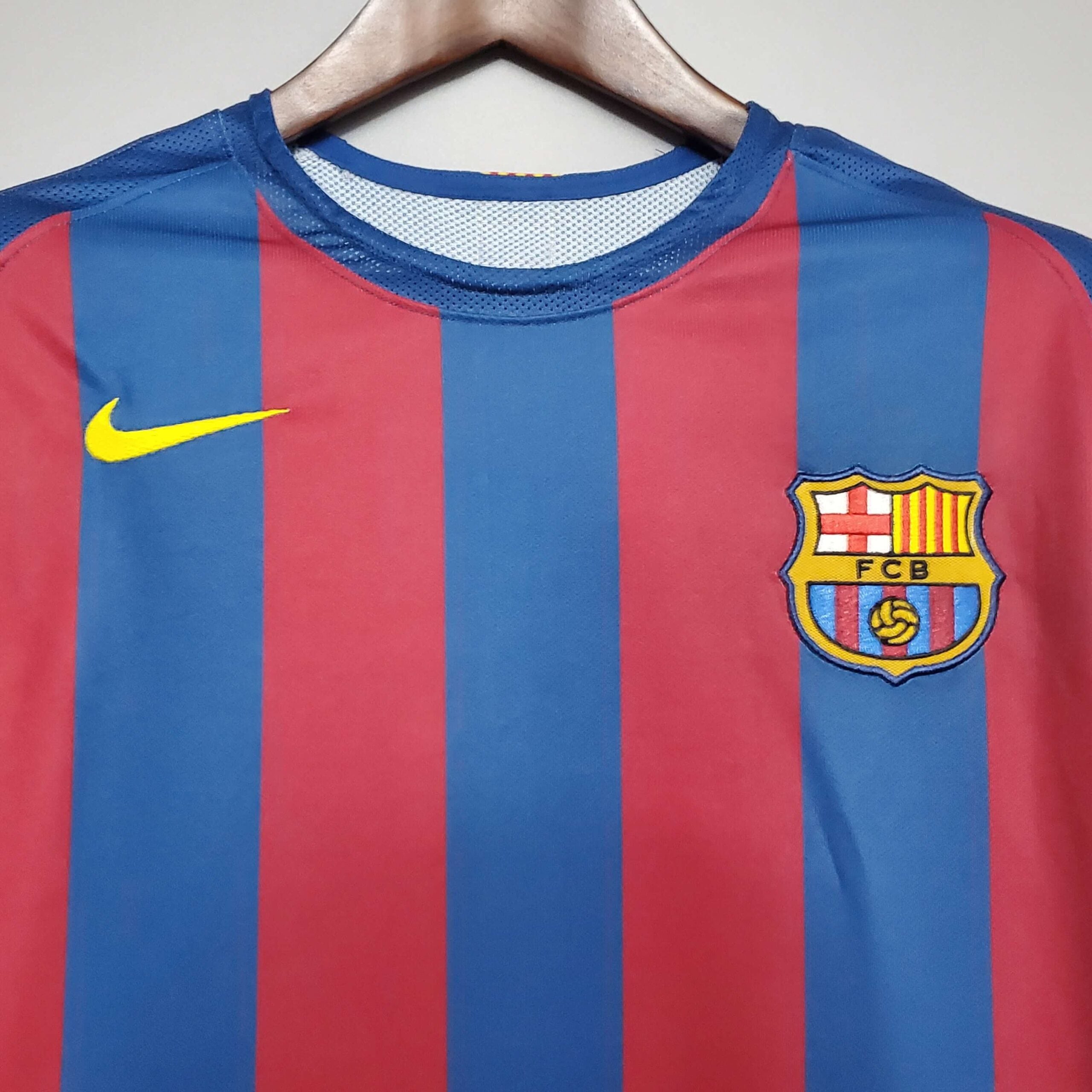 BARCELONA 2005/06 HOME SHIRT